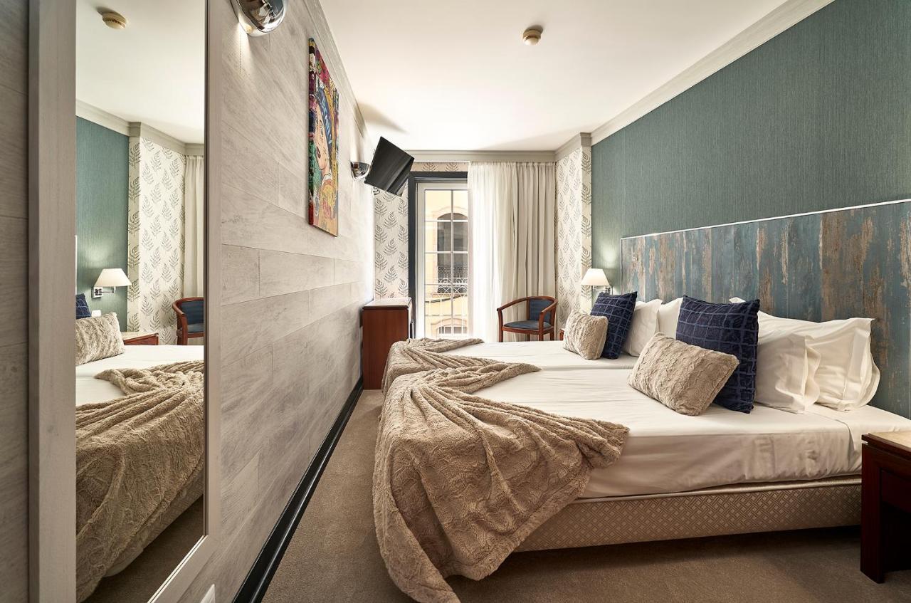 Galeria Suite Hotel Aveiro Bagian luar foto
