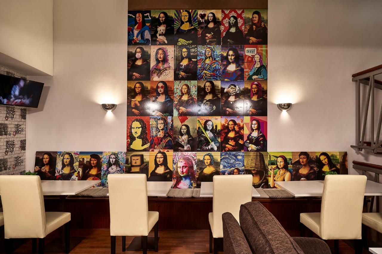 Galeria Suite Hotel Aveiro Bagian luar foto