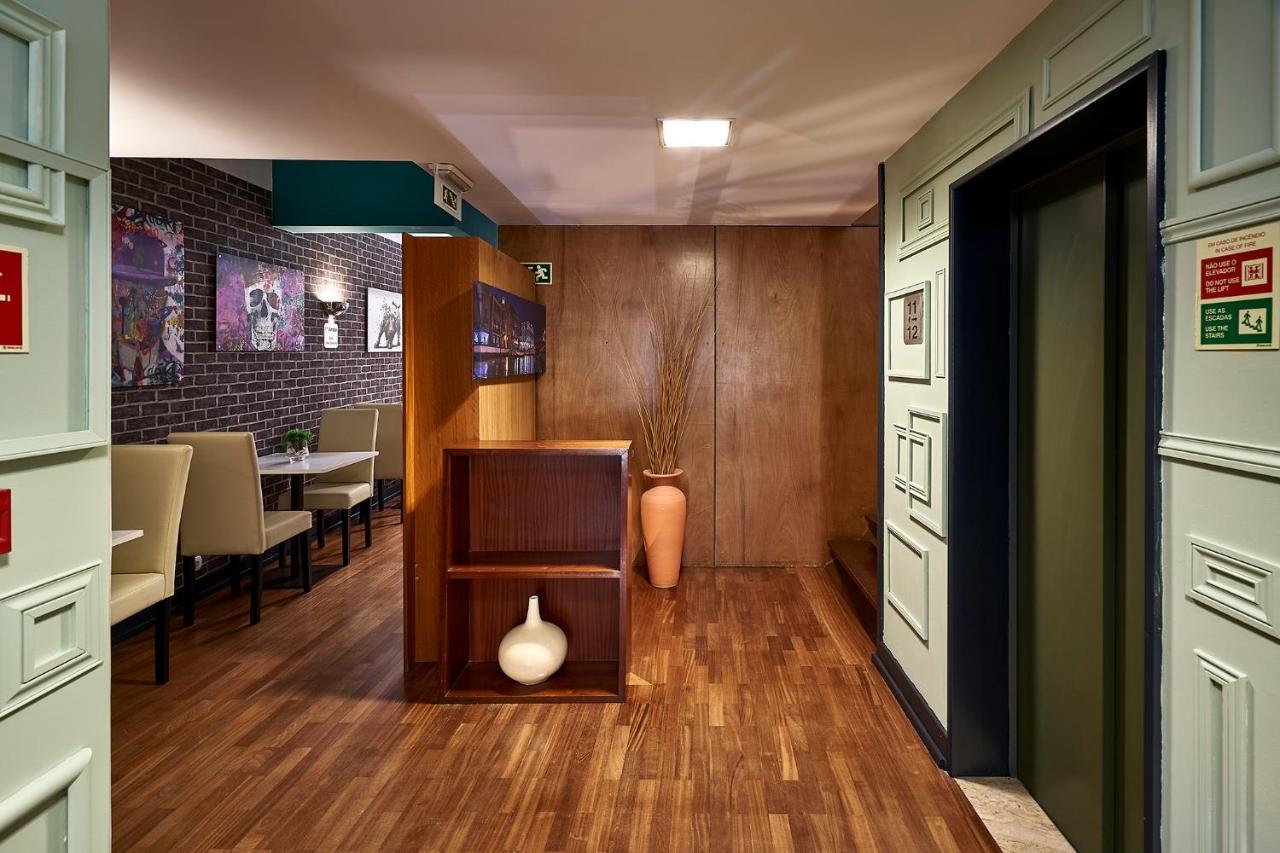 Galeria Suite Hotel Aveiro Bagian luar foto