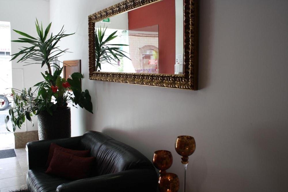 Galeria Suite Hotel Aveiro Bagian luar foto